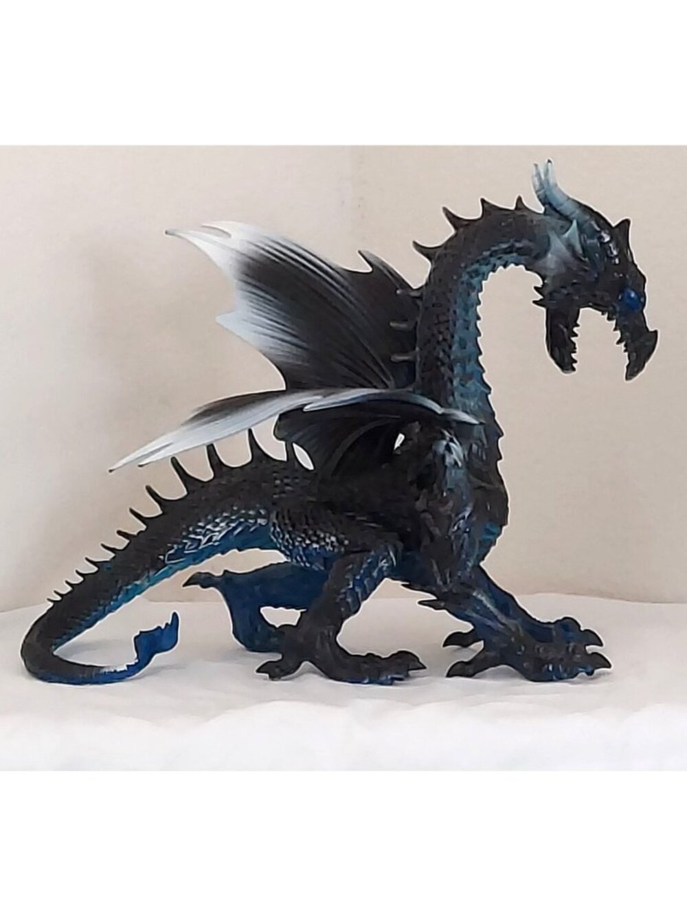 Blue Sky Dragon Dungeons & Dragons HUGE 19 inch LED Halloween Accents Goth Works